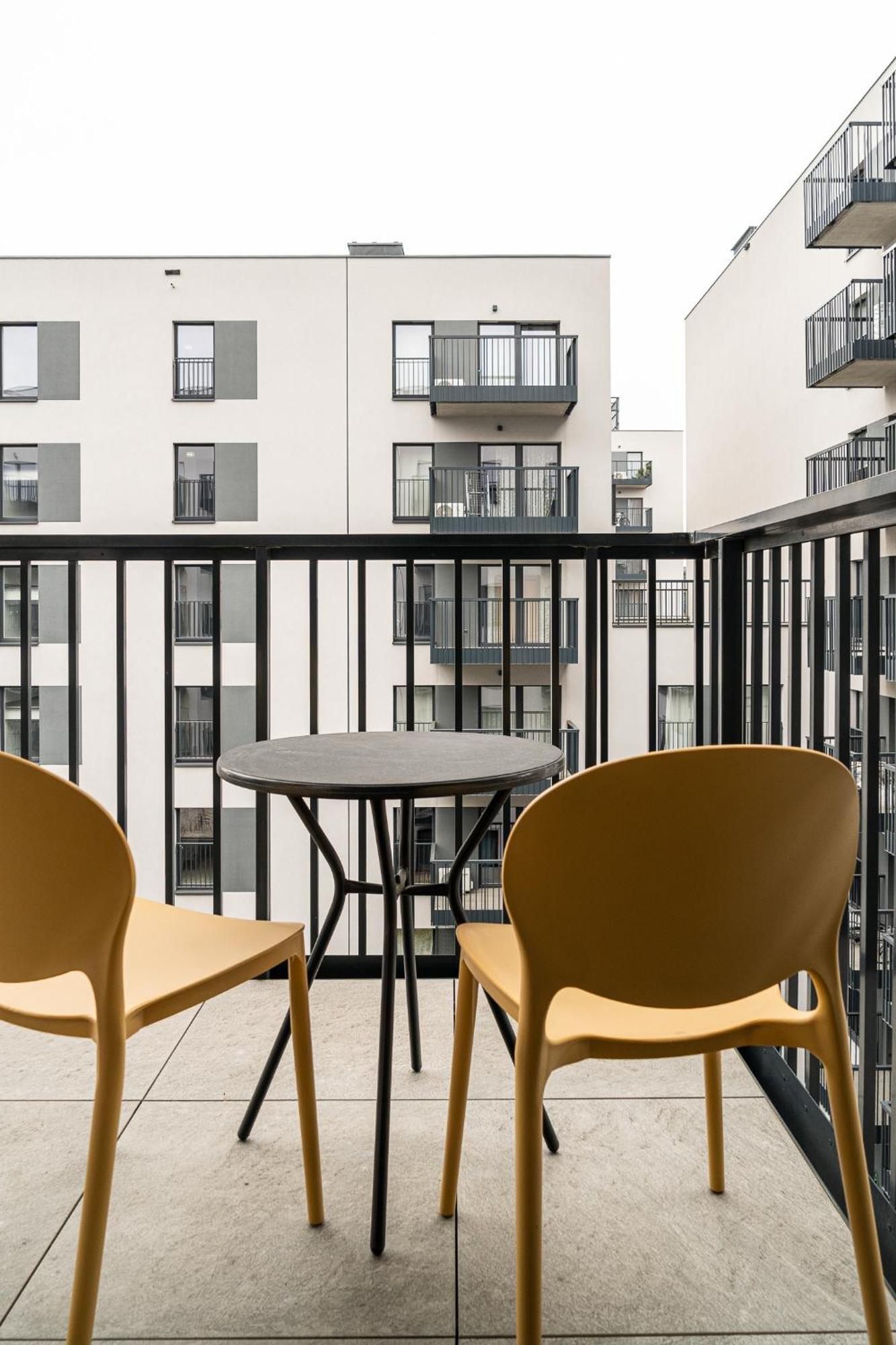 Rentplanet - Atal City Square Вроцлав Екстериор снимка